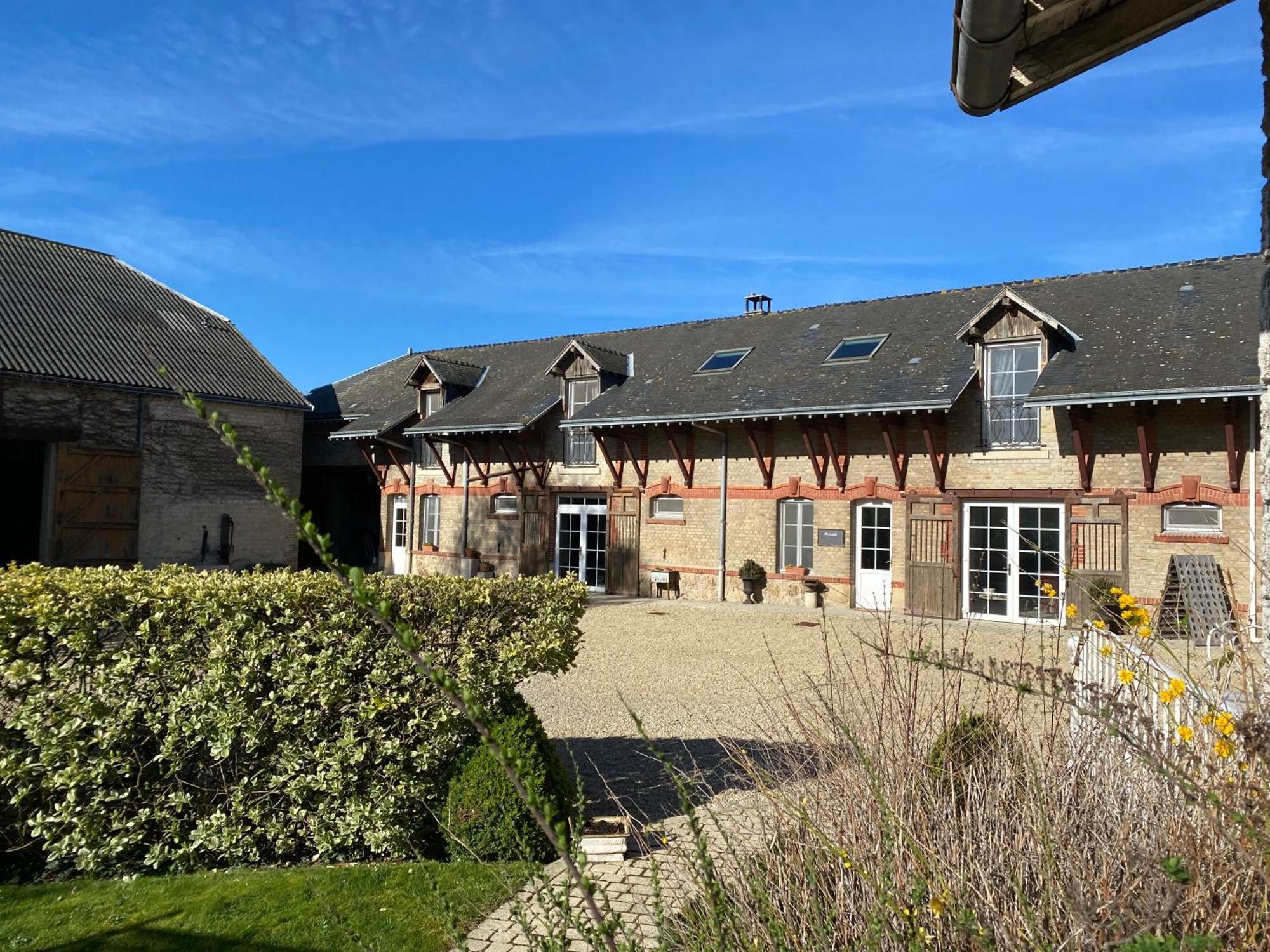 La Closerie Des Sacres Lavannes Exterior photo